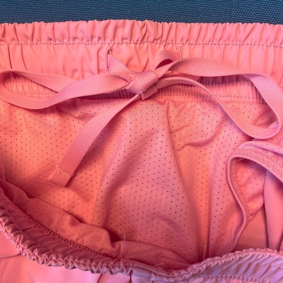 Antonio Melani Light Pink Core Athletic Shorts, Sz. S, 3” inseam, Like New! - Picture 9 of 11